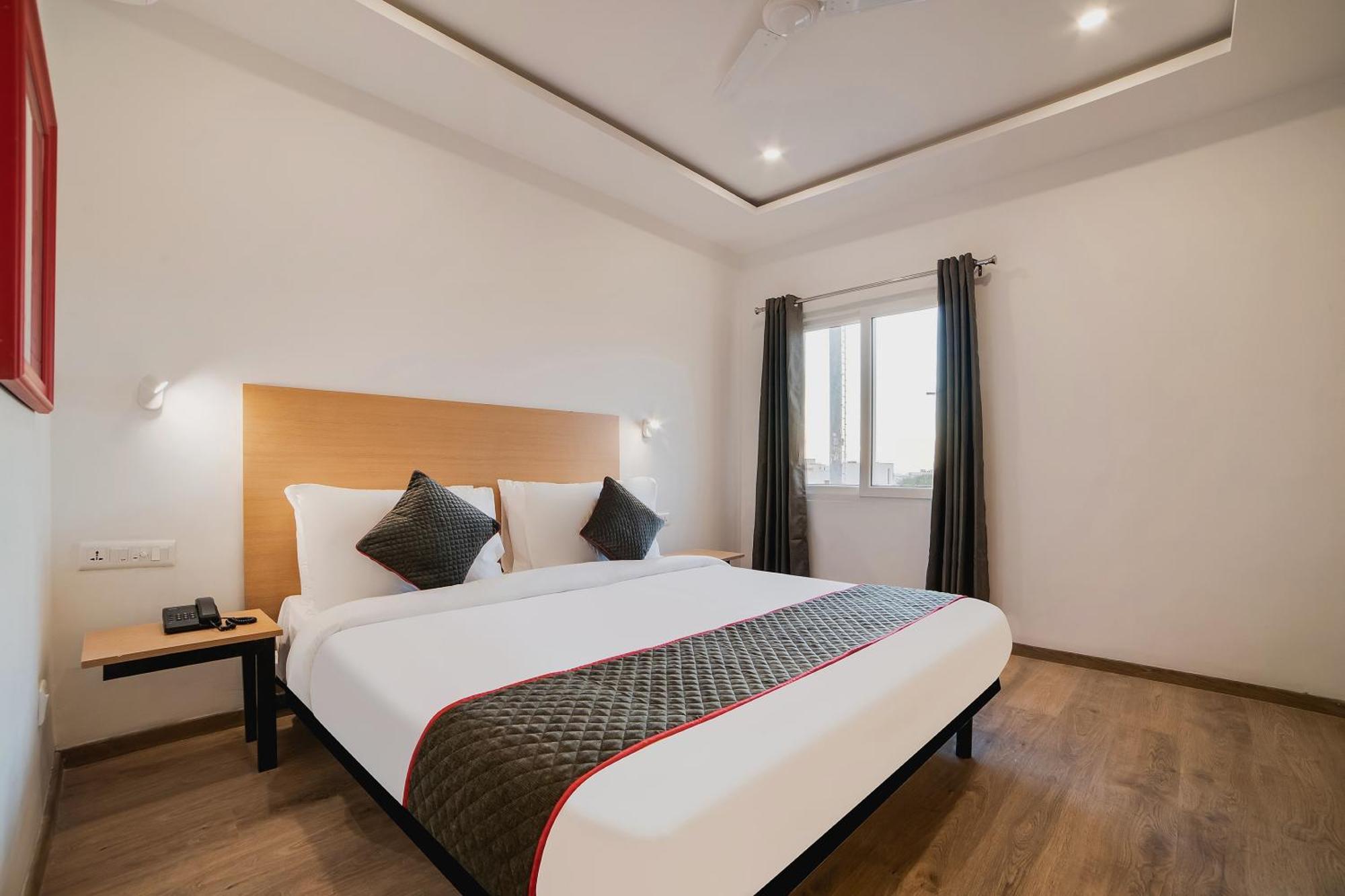 OYO Townhouse 234 SS Aero Prime Shamshabad Exterior foto