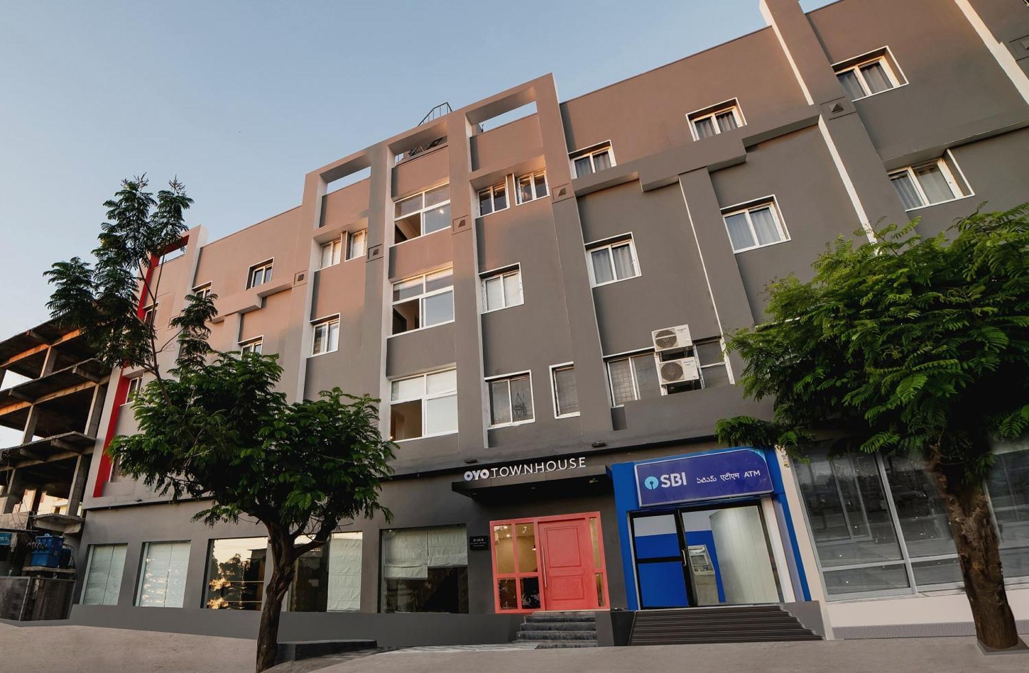 OYO Townhouse 234 SS Aero Prime Shamshabad Exterior foto