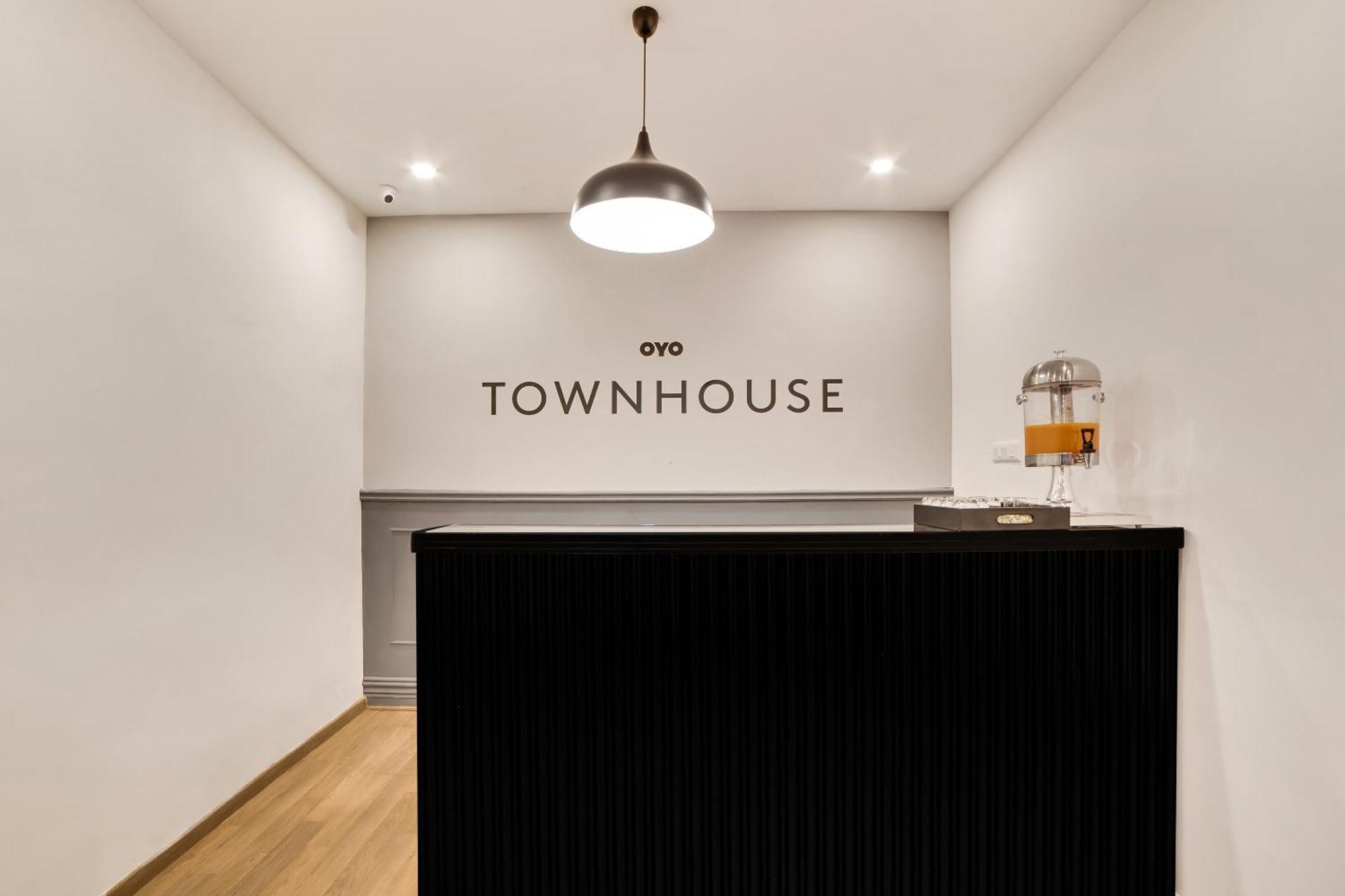 OYO Townhouse 234 SS Aero Prime Shamshabad Exterior foto