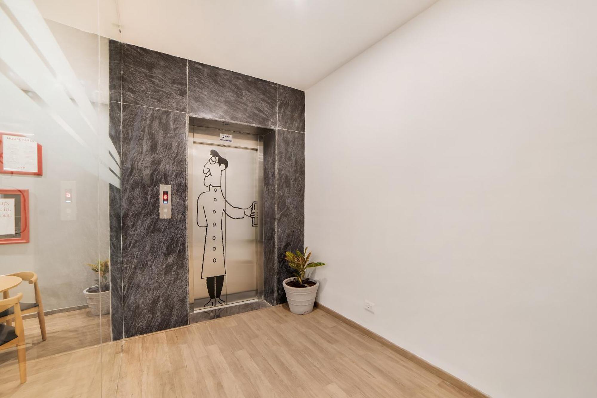 OYO Townhouse 234 SS Aero Prime Shamshabad Exterior foto