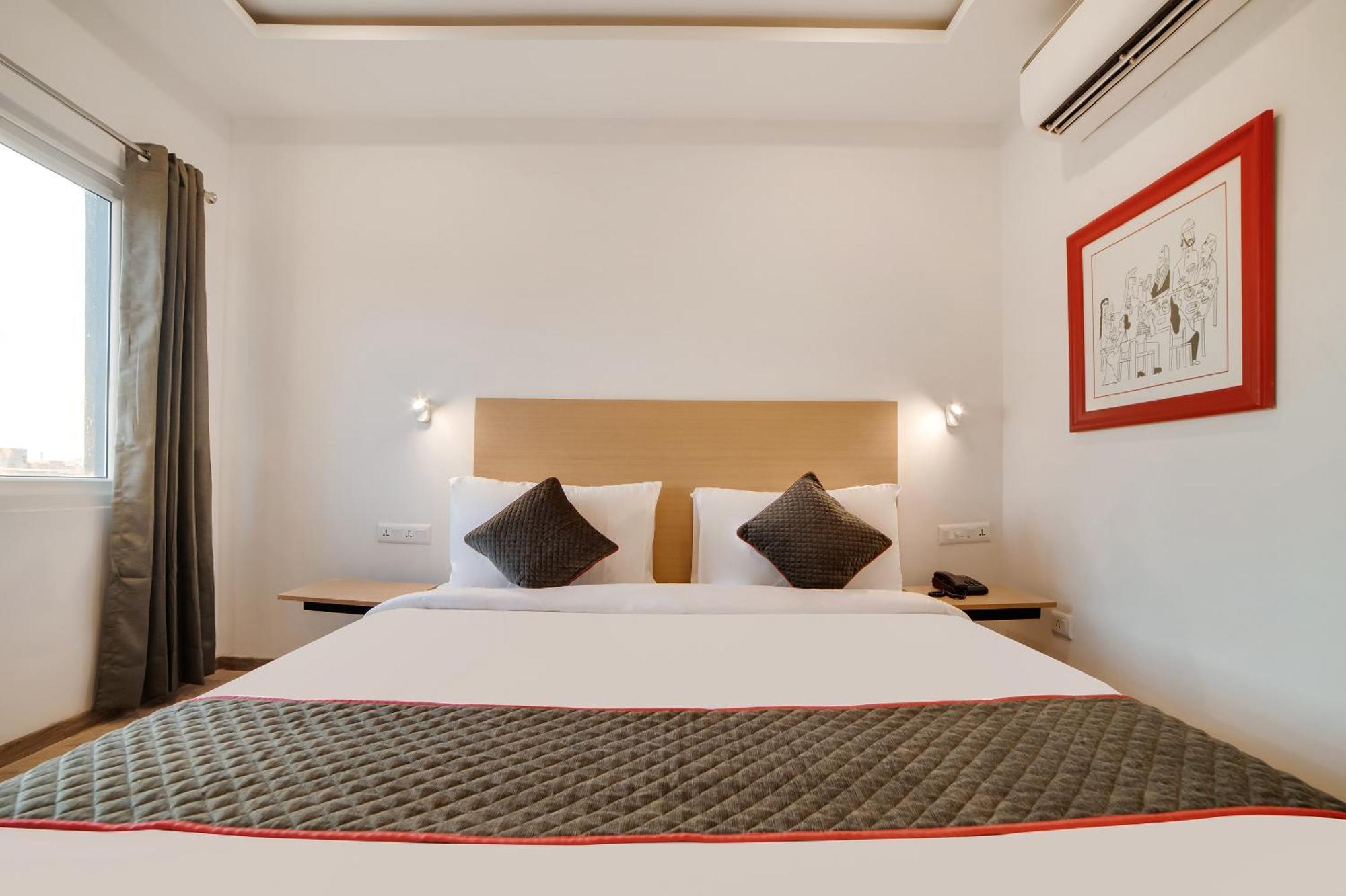 OYO Townhouse 234 SS Aero Prime Shamshabad Exterior foto