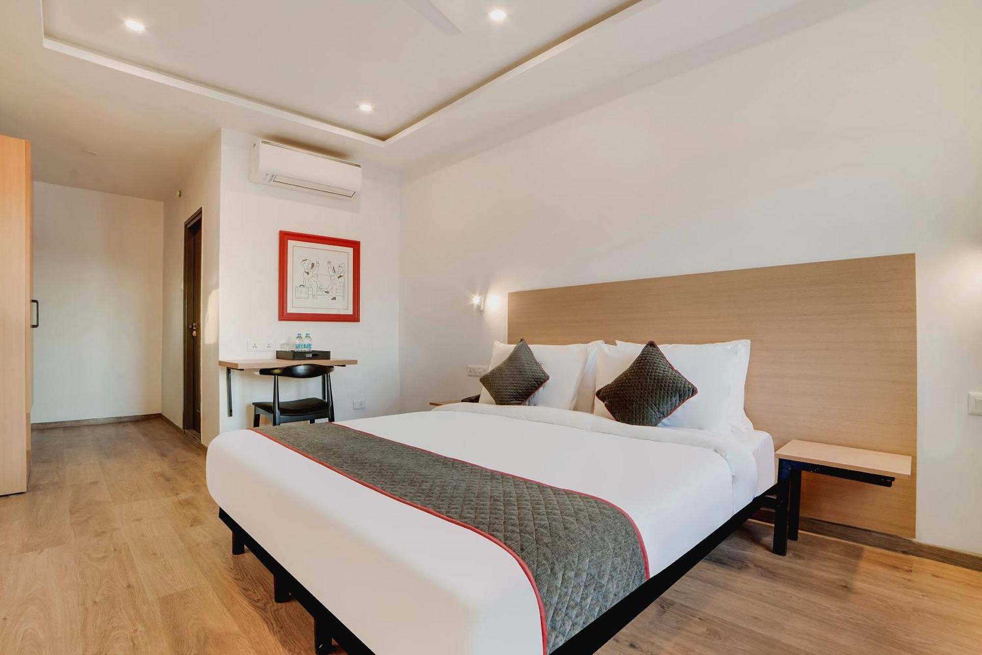 OYO Townhouse 234 SS Aero Prime Shamshabad Exterior foto